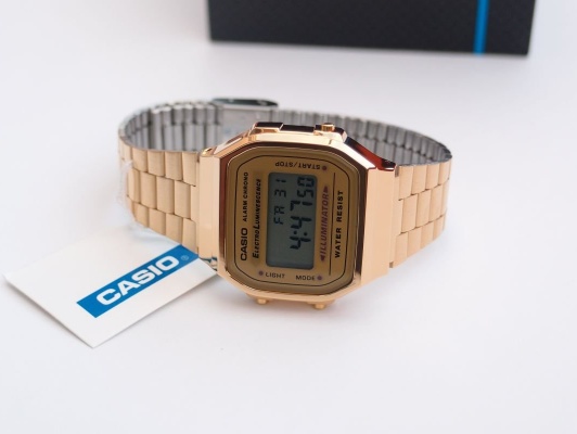 Zlaté retro hodinky Casio A 168G-9